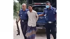জুয়ার টাকা জোগাড় করতে না পেরে বাবা-মাকে খুন