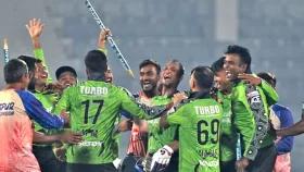 'ছক্কা নাঈম' ৫ বাউন্ডারিতে শিরোপা জেতালেন রংপুরকে