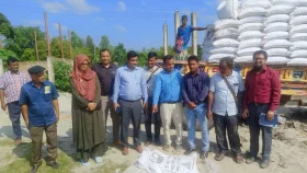 কু&zwnj;ড়িগ্রামে ৬১৪ বস্তা নকল সার ধ্বংস