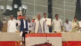 জুলাই সনদে স্বাক্ষর করেছেন প্রধান উপদেষ্টা ও জাতীয় নেতারা