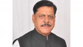 ভারতে পালনোর সময় আ. লীগ নেতা গ্রেপ্তার