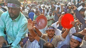 সোমবার থেকে শিক্ষকদের নতুন কর্মসূচি 'আমরণ অনশন'