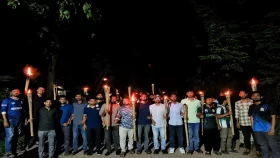 তিস্তা নদীর ন্যায্য পানির দাবিতে&nbsp;শেকৃবিতে মশাল মিছিল&nbsp;