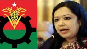 সাংবাদিক মারধরের ঘটনায় রুমিন ফারহানার দুঃখ প্রকাশ