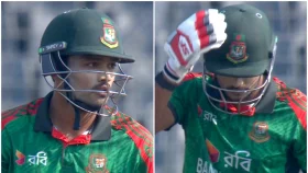 আউট হয়ে মাথায় হাত শান্তর; একাই লড়ছেন সৌম্য