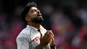 সদ্যোজাত সন্তান হারালেন পাকিস্তানি অল-রাউন্ডার