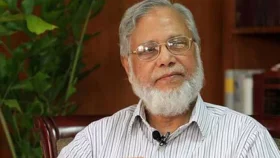 সাবেক প্রধান বিচারপতি খায়রুল হককে জামিন দিতে রুল