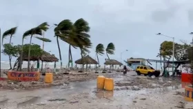 জ্যামাইকায় ধেয়ে আসছে ২৮২ কিমি বেগে মেলিসা