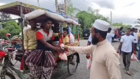 ১ টাকা কেজিতে গরুর মাংস বিক্রি করে আলোচনায় মুফতি রায়হান