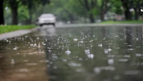 সারা দেশে বজ্রসহ শিলাবৃষ্টির সম্ভাবনা আজ