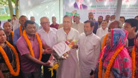 গাজীপুরে বিএনপিতে যোগ দিল ২ শতাধিক ক্ষুদ্র নৃগোষ্ঠী