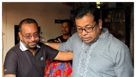 রনিকেই অভিনন্দন মনির খানের