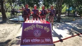 কুড়িগ্রামে বিপুল পরিমান মদ ও ইয়াবা জব্দ