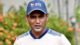 তীব্র সমালোচনার মুখে পদত্যাগ করলেন সালাহউদ্দিন