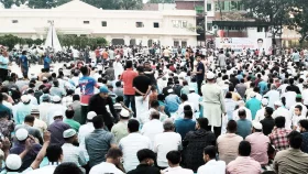 নফল রোজা রেখে গণইফতার করলেন মনোনয়ন বঞ্চিত ইয়াছিনপন্থীরা
