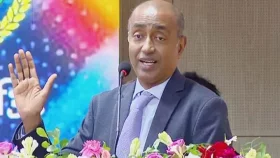 পদে থেকেও নির্বাচন করা যায়: অ্যাটর্নি জেনারেল
