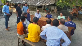 আমতলীতে নিরাপত্তার আশ্বাসে বাড়ি ফিরেছেন সেই নারী
