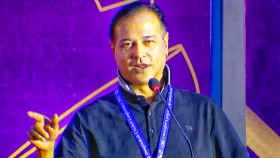 মাঠের জন্য প্রয়োজনে ফুটবলের সঙ্গে 'মারপিট' করবেন আসিফ