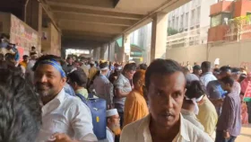 প্রতিবন্ধী বিদ্যালয় শিক্ষকদের মার্চে পুলিশের বাধা