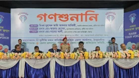 সরকার প্রধান, বিচার প্রধান, খতিব, পুরোহিত দুর্নীতিতে রসগোল্লার মতো ডুবে ছিল