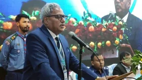 উপদেশ-শাস্তি দিয়েও কর্মচারীদের দুর্নীতি ঠেকানো যায় না