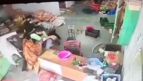 চাঁদা না পেয়ে সাংবাদিকের ব্যবসা প্রতিষ্ঠানে হামলা, প্রাণনাশের হুমকি