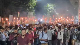 শেখ হাসিনার সর্বোচ্চ শাস্তির দাবিতে বিক্ষোভ-মশাল মিছিল