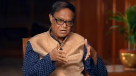 বিকল্প না থাকায় একীভূত ৫ ব্যাংক: গভর্নর
