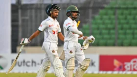 শতরানের ওপেনিং জুটি গড়ে বিশাল লিডের পথে বাংলাদেশ
