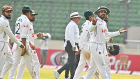 ফলোঅন করায়নি বাংলাদেশ; মুশফিকের সামনে জোড়া সেঞ্চুরির সুযোগ