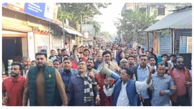 বিএনপির মনোনয়ন পরিবর্তনের দাবিতে শরীয়তপুরে বিক্ষোভ