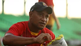 খেলতে গিয়ে মোবাইল ছিনতাই; জাতীয় দলের ক্রিকেটারের কারাদণ্ড