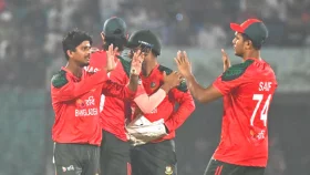 সিরিজে টিকে থাকতে বাংলাদেশের দরকার ১৭১ রান