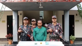 মালিবাগ থেকে সোনার বার যাচ্ছিল ভারতে, যশোরে আটক