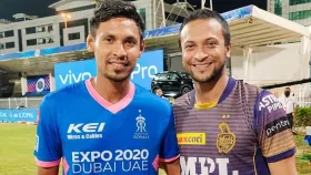 আইপিএল নিলামে ২ কোটিতে মোস্তাফিজ, ১ কোটিতে সাকিব