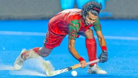 'হকির হামজার' গোলে দারুণ লড়াই করলো বাংলাদেশ