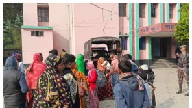 মেহেরপুর সীমান্তে ৩০ বাংলাদেশিকে পুশইন বিএসএফ