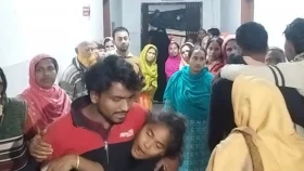 মোটরসাইকেল-পিকআপ ভ্যানের সংঘর্ষে ২ যুবক নিহত