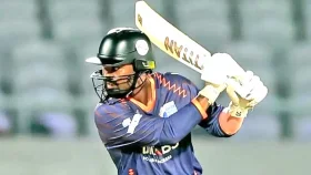 অভিষেকেই ৪৪ বলে সেঞ্চুরি করে পান্ডিয়া সতীর্থের বিশ্বরেকর্ড