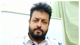 রাতেই দেশ ছাড়েন ওমর সানী