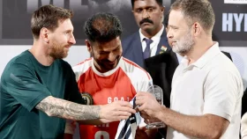 হায়দরাবাদে শান্ত পরিবেশে &lsquo;মেসি সন্ধ্যা&rsquo;, মুগ্ধ হাজারো ভক্ত