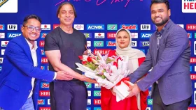 ক্যাপিটালসের মেন্টর হয়ে দীর্ঘদিন পর ঢাকায় শোয়েব আখতার
