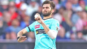 বিগব্যাশে দুঃস্বপ্নের অভিষেক শাহিন আফ্রিদির, সরিয়ে দেয়া হলো বোলিং থেকে