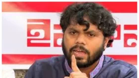 সিঙ্গাপুরের উদ্দেশে এভারকেয়ার ছাড়লেন হাদি