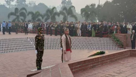 জাতীয় স্মৃতিসৌধে রাষ্ট্রপতির শ্রদ্ধা