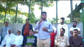 নির্বাচন ঘিরে বিভাজন তৈরি করবেন না: হাসনাত আব্দুল্লাহ