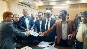 একসঙ্গে মনোনয়ন সংগ্রহ করলেন সালাম পিন্টু ও টুকু