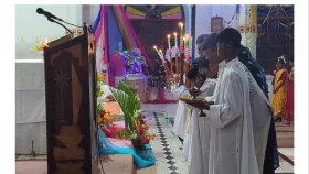 মোংলায় ৩৯ গির্জায় বড়দিনের প্রার্থনা