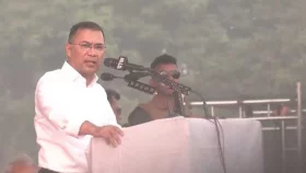 সময় এসেছে সকলে মিলে দেশ গড়ার: তারেক রহমান