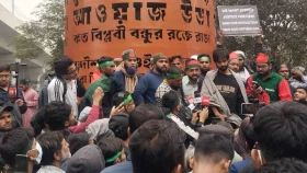 হাদি হত্যার বিচারের দাবিতে উত্তাল শাহবাগ